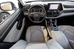 Toyota Highlander 2024