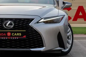 Lexus IS 300 2021