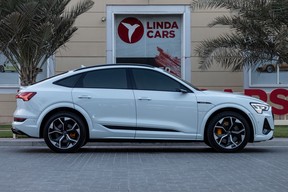 Audi e-tron S Sportback 2023