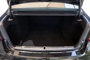 BMW 7 Series 750 2021