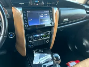 Toyota Fortuner 2022