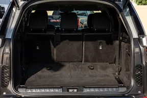 Land Rover Discovery 2019