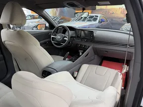 Hyundai Elantra / Avante 2024