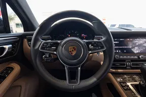 Porsche Macan 2021