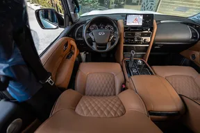 Infiniti QX80 2023