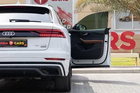 Audi Q8 2021
