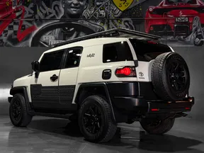 Toyota FJ Cruiser 2023