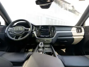 Volvo XC60 B5 2024