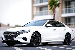 Mercedes-Benz E-Class 200 2025