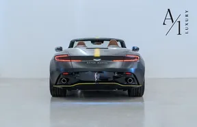 Aston Martin DB12 2025