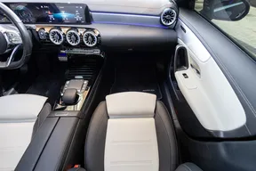 Mercedes-Benz CLA 250 2021