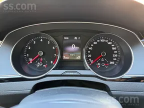 Volkswagen Passat 2021