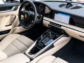 Porsche 911 Carrera S 2023