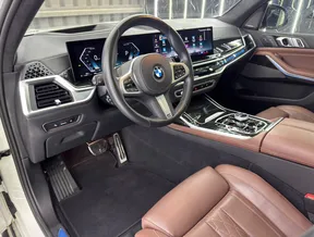 BMW X7 40 2025