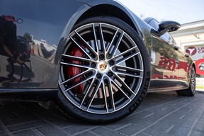 Porsche Panamera Turbo 2017