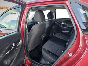 Hyundai i30 2021