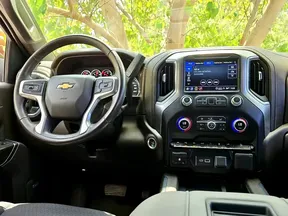Chevrolet Silverado 2021
