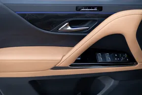 Lexus LX 600 2023