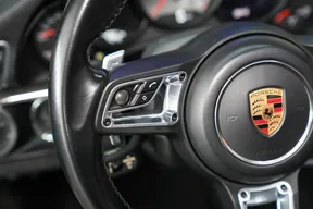 Porsche 911 Carrera GTS 2017