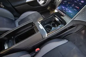 Mercedes-Benz EQE AMG 43 2023