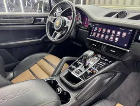 Porsche Cayenne GTS 2023