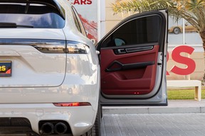 Porsche Cayenne GTS 2021