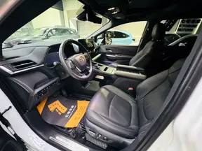 Toyota Sienna / Granvia 2025