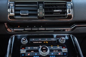 Lincoln Navigator 2021