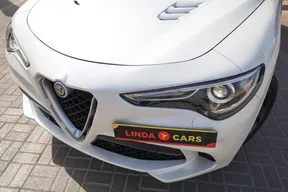 Alfa Romeo Stelvio Quadrifoglio 2019