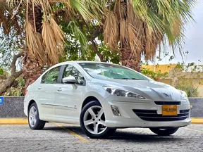 Peugeot 408 2014