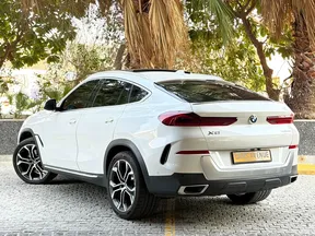 BMW X6 40 2021