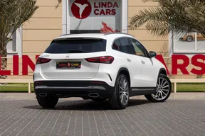 Mercedes-Benz GLA 200 2021