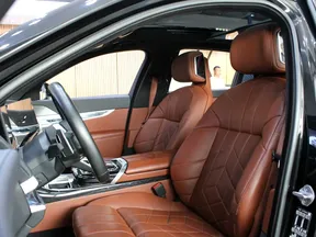 BMW 7 Series 735 2023