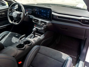 Ford Mustang Dark Horse 2024