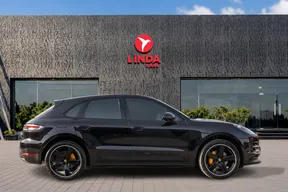 Porsche Macan 2021