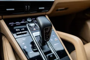 Porsche Cayenne 2022