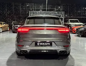 Porsche Cayenne GTS 2021