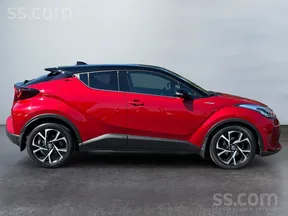 Toyota C-HR 2021
