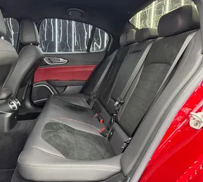Alfa Romeo Giulia Quadrifoglio 2021