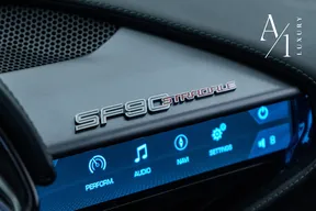 Ferrari SF90 Stradale 2021