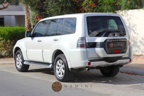 Mitsubishi Pajero / Shogun / Montero 2017