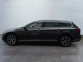 Volkswagen Passat 2022