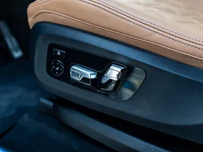 BMW X5 M60 2025