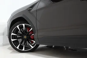 Lamborghini Urus 2023