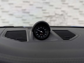 Porsche 911 Carrera 4 GTS 2023