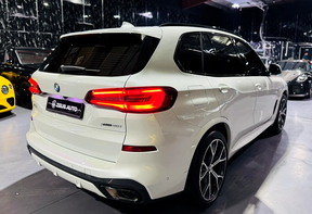 BMW X5 40i 2023