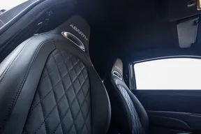 Abarth 695 2024