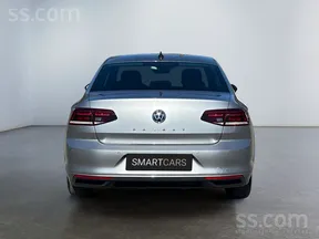 Volkswagen Passat 2021