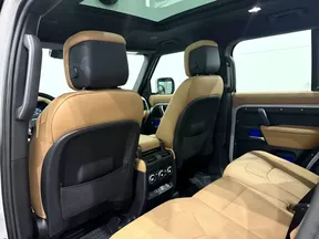 Land Rover Defender 110 2026