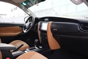 Toyota Fortuner 2022